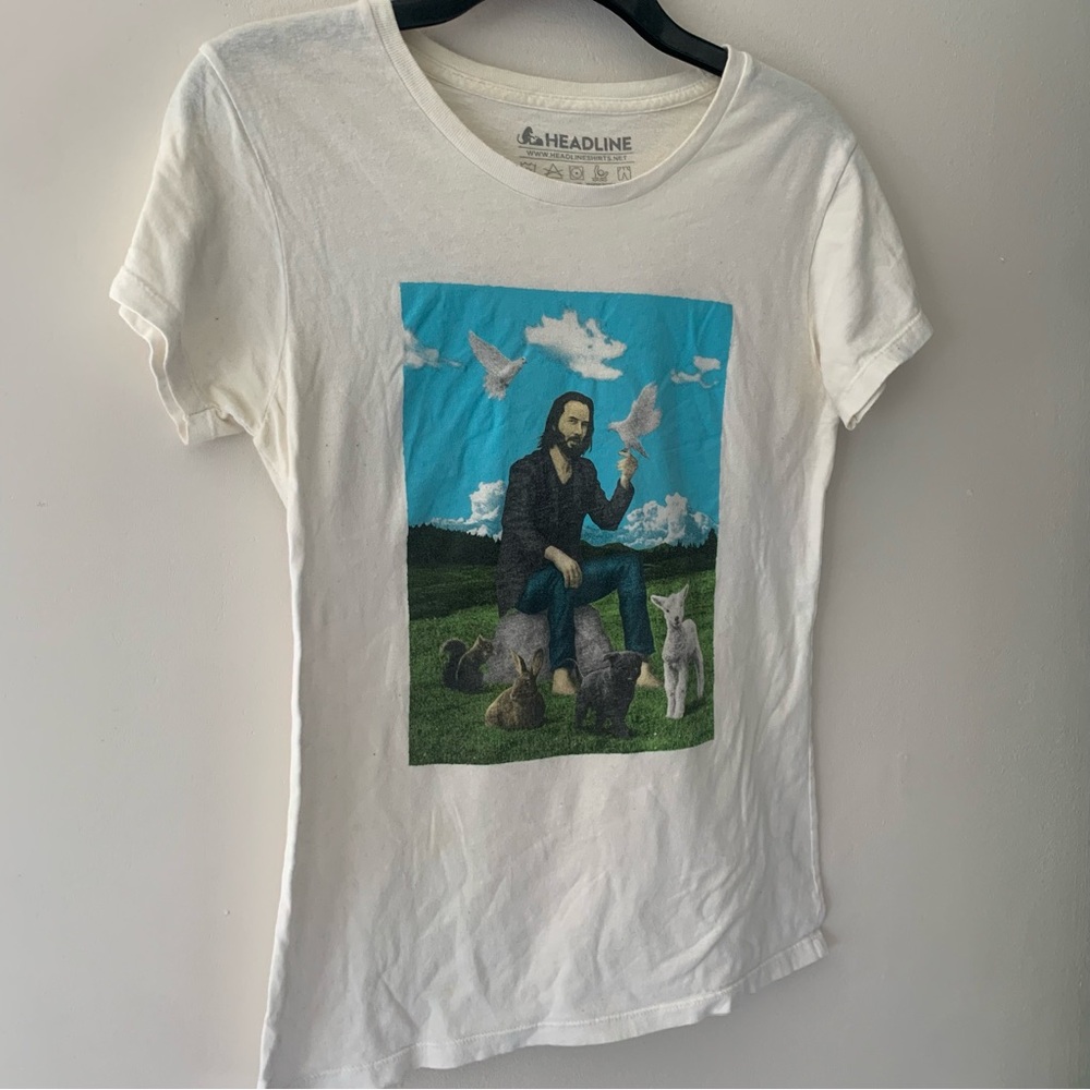 Keanu Reeves Jesus Graphic T-Shirt with Nature Print